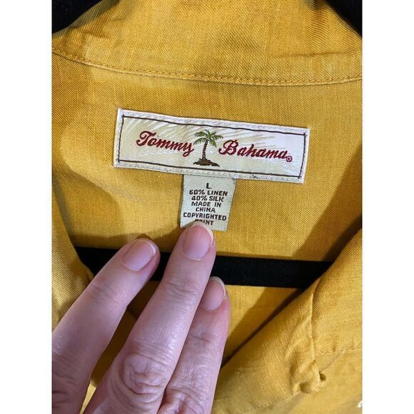 Tommy Bahama Size L  - Picture 3 of 6